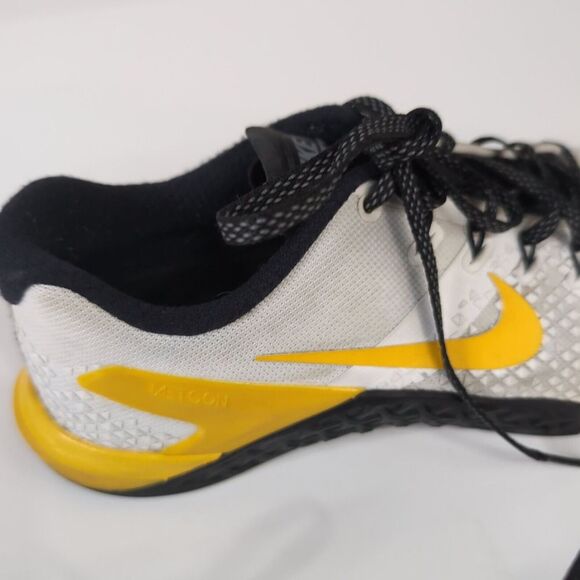 Nike Metcon 4 Yellow White Mens Size‎ 8 Running Shoes Sneakers AV3720-991 - Picture 11 of 11